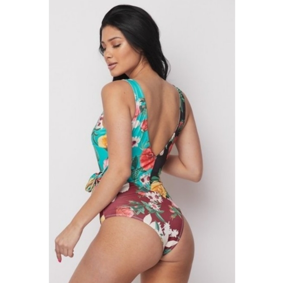 🆕🌿FLORAL BODYSUIT🌿 - Picture 4 of 14